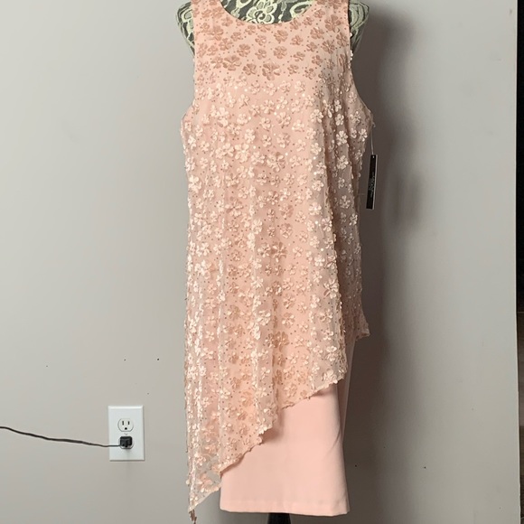 Tahari Dresses & Skirts - NWT Tahari Arthur S Levine Floral Lace Dress